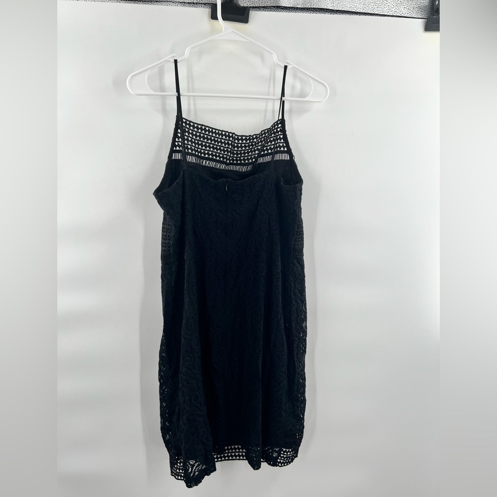 Black Swan laser cut dress size L - Picture 5 of 8